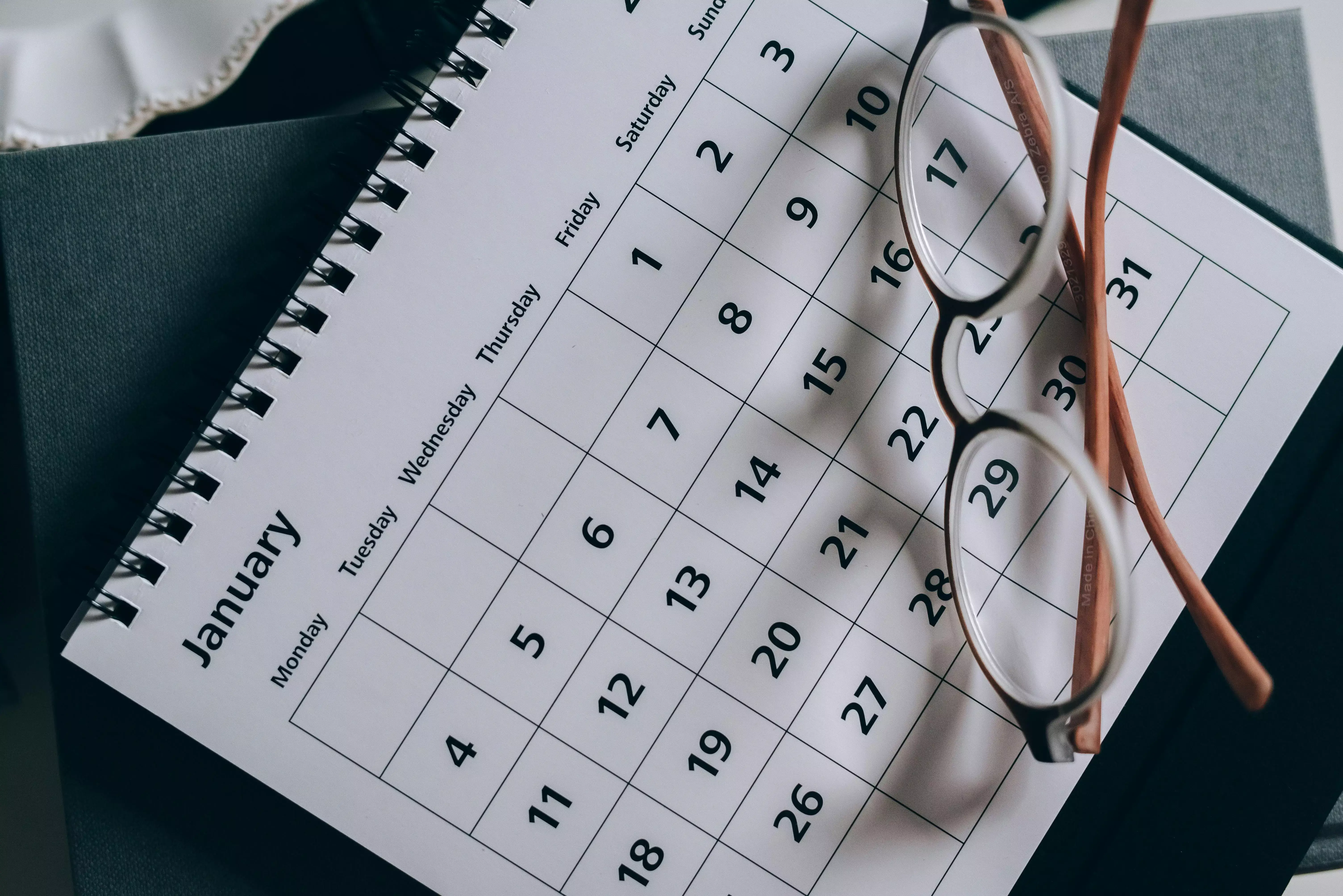 Learn French: Days of the Week – Essential Vocabulary & Expressions